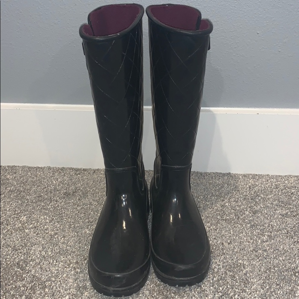 Rain boots
